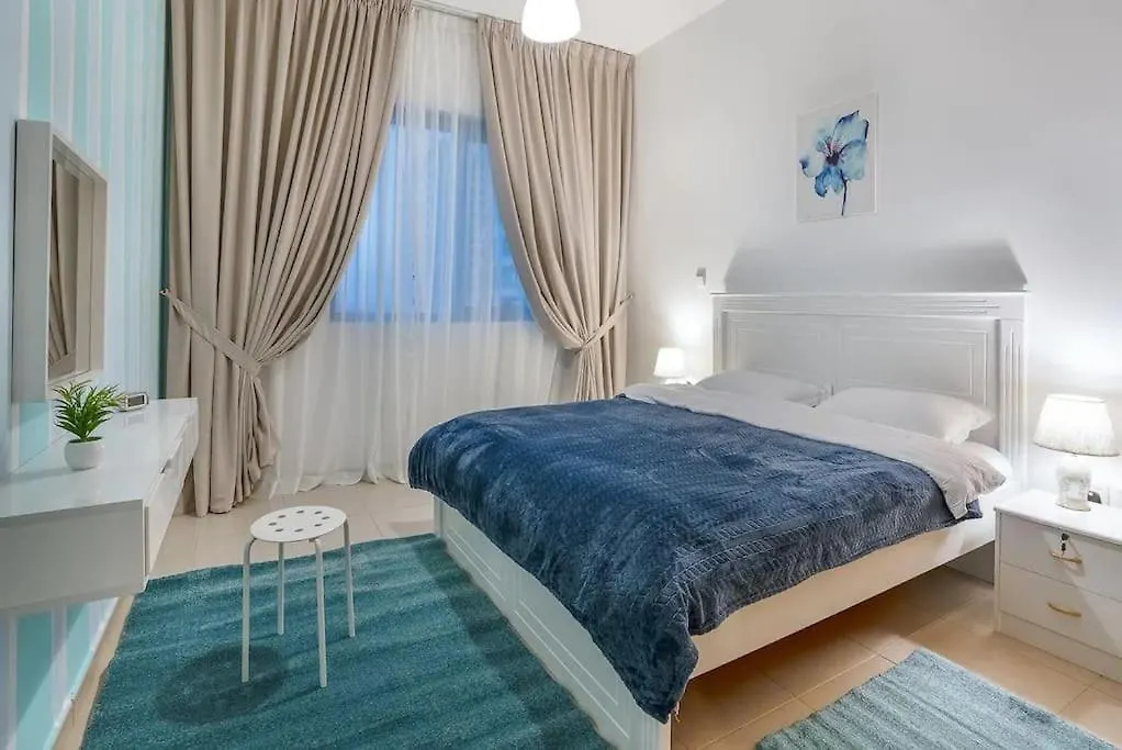 Book Me! 3 Bedroom Apartment Beach Front Abu Dhabi